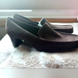 Salvitora  Ferragamo  womens 91/2